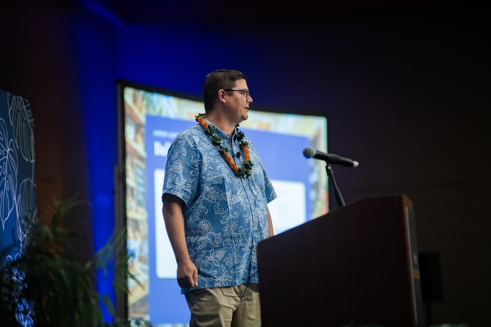 ProService Innovation Summit photo 028 — attendees, sessions, and networking at Hilton Hawaiian Village