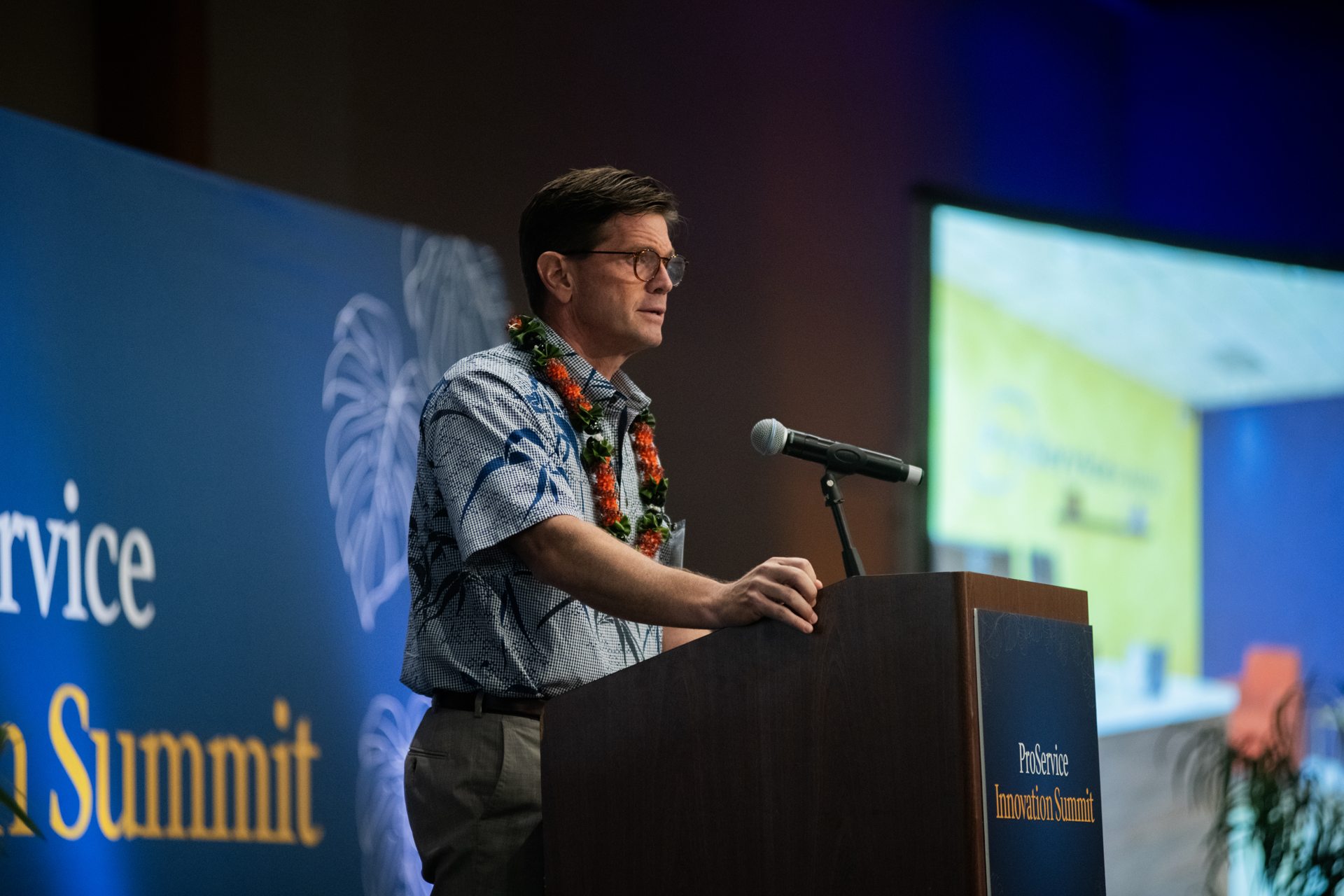 ProService Innovation Summit photo 020 — attendees, sessions, and networking at Hilton Hawaiian Village